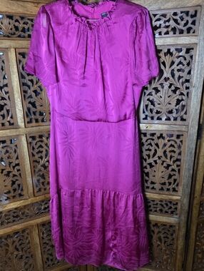 Maggy London Fuchsia Floral-Jacquard Midi Dress